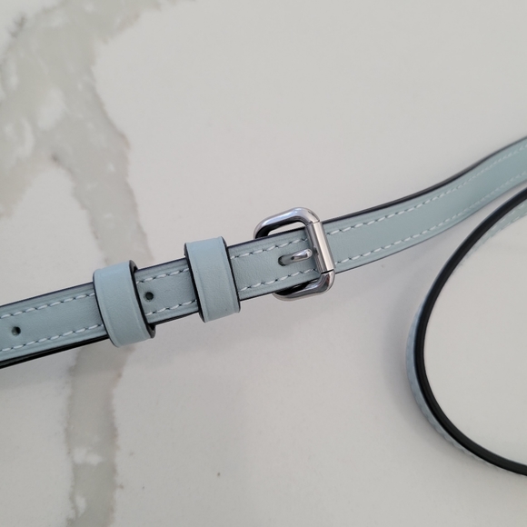 Coach: Mini Town Bucket Bag - Picture 4 of 9